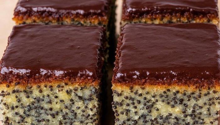 Brzi i Ukusni Mak Kolač na Čaše za 5 Minuta