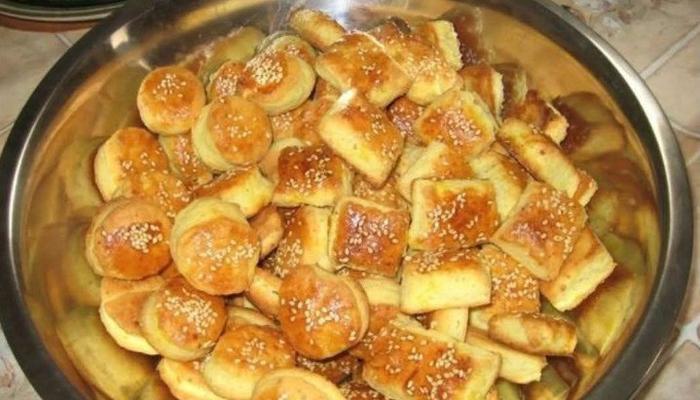 Neodoljive Pogačice sa Sirom – Tradicionalni Recept