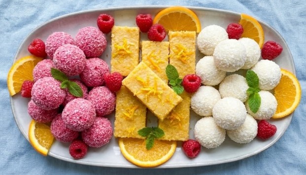 kolači sa malinom i narandžom