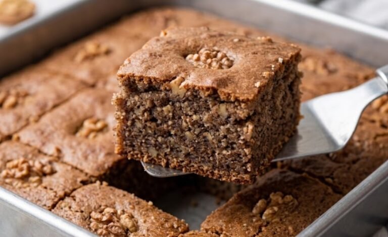 Kolač sa Orasima – Brzi Starinski Recept na Čaše Bez Vage