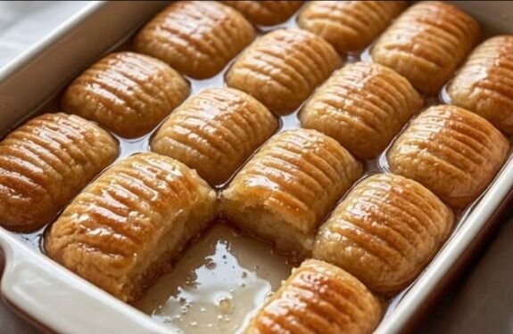 Sočne Urmašice: Starinski Recept Za Savršen Zaliveni Kolač