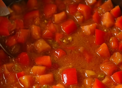 Domaći Sataraš Recept | Sočno Tradicionalno Varivo od Paprike i Paradajza